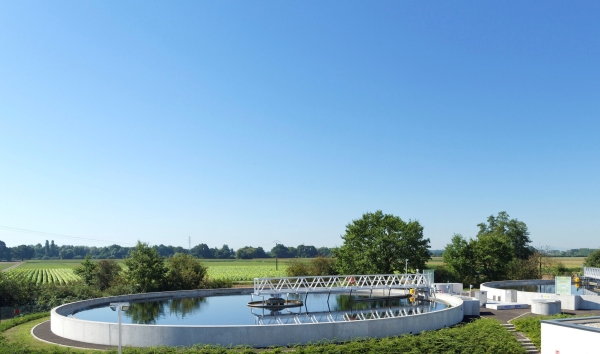 Suez lance une offre de suivi de la présence du virus SARS-Cov-2 dans les eaux usées 